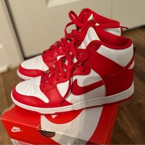 Dunks (Highs) Men 8.5 Red & White
